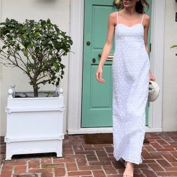 Lilly Pulitzer Dresses & Skirts - Lilly Pulitzer Gillian Lace Maxi Slipdress